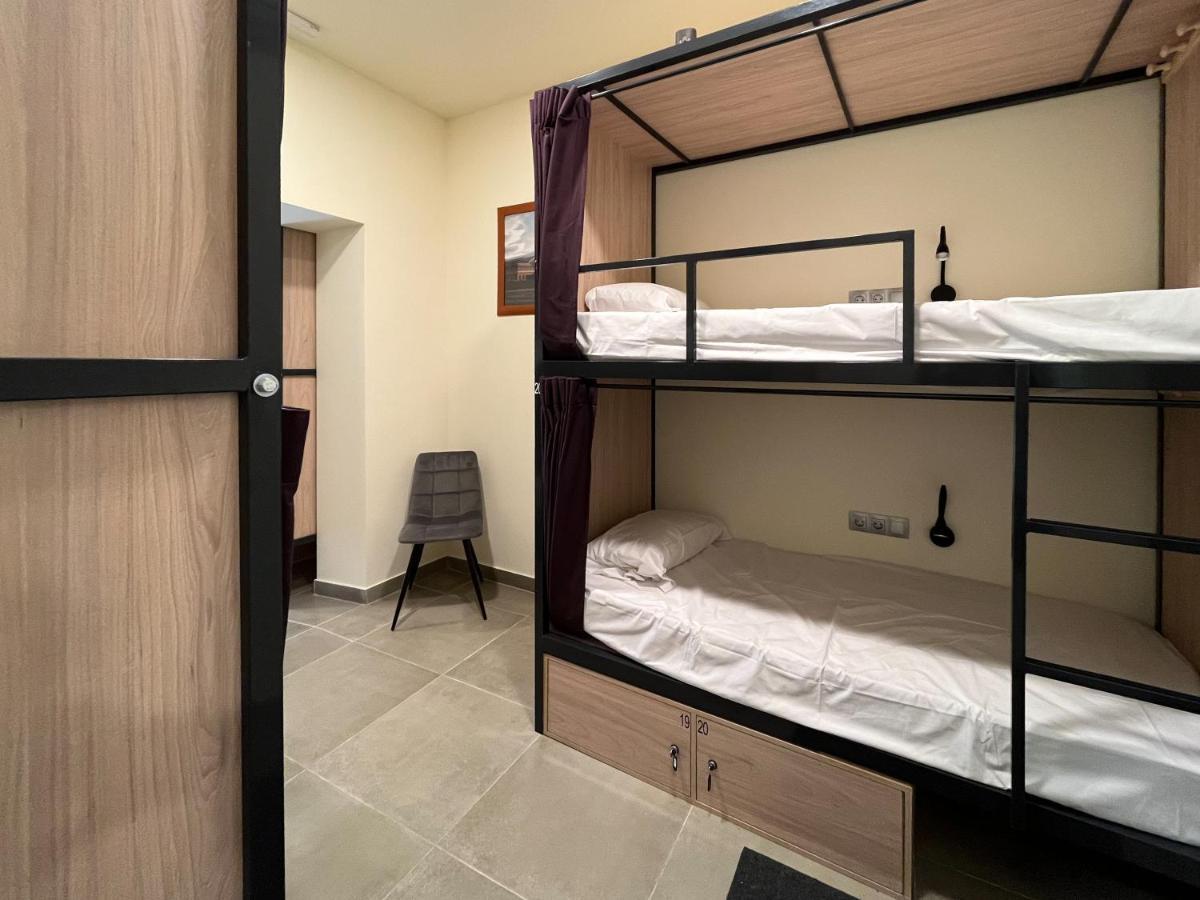 Multi Hostel Calvario Мадрид Экстерьер фото